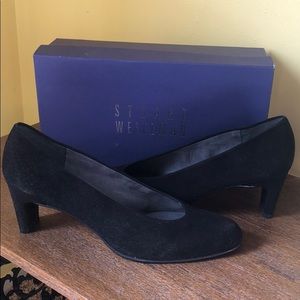 Stuart Weitzman Black ChicPump Size 9M
